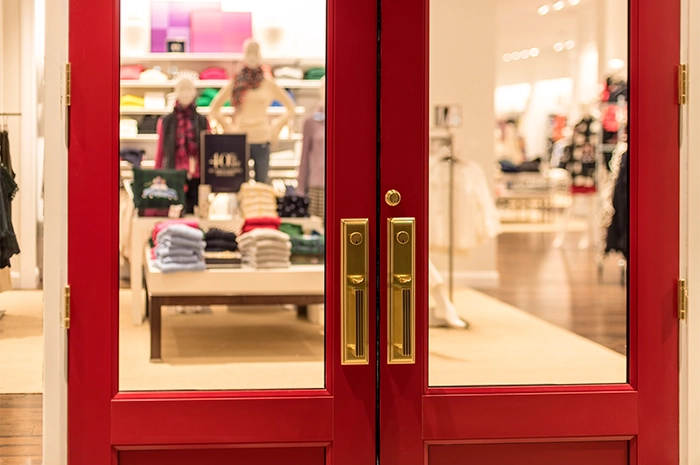 Why You Need an Interior Designer for Your Retail Store?