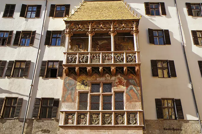 The Techie Way or Not? Conserving Heritage Buildings The Techie Way or Not? Conserving Heritage Buildings