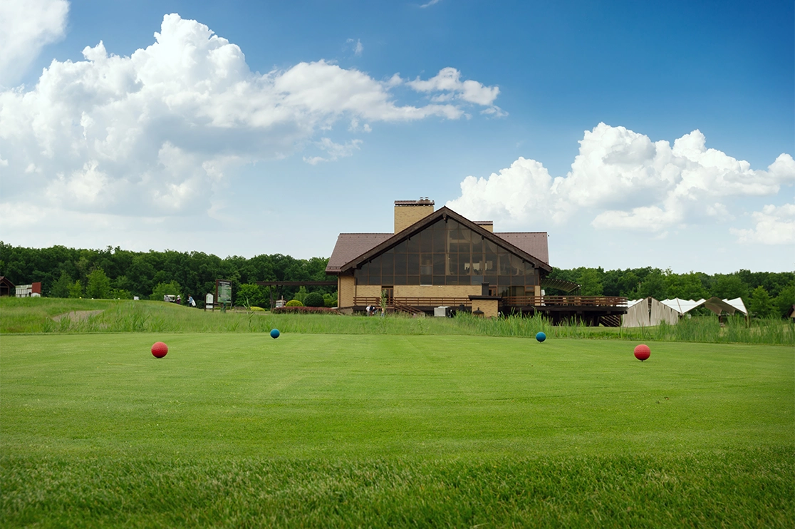 How to Design a Golf Clubhouse to Maximize Profits and Functionality